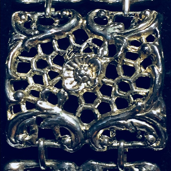 Very pretty silver bracelet - Picture 2 of 3